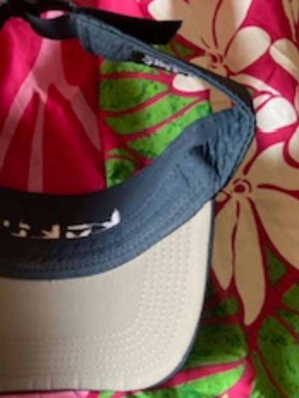 KUKIO HAWAII PRIVATE BEACH & GOLF CLUB VISOR HAT BIG ISLAND EXCLUSIVE RESORT XLT - Picture 5 of 6